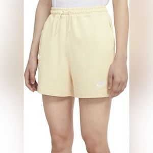 NWT - NIKE - Yellow Women’s Jersey Shorts in XS